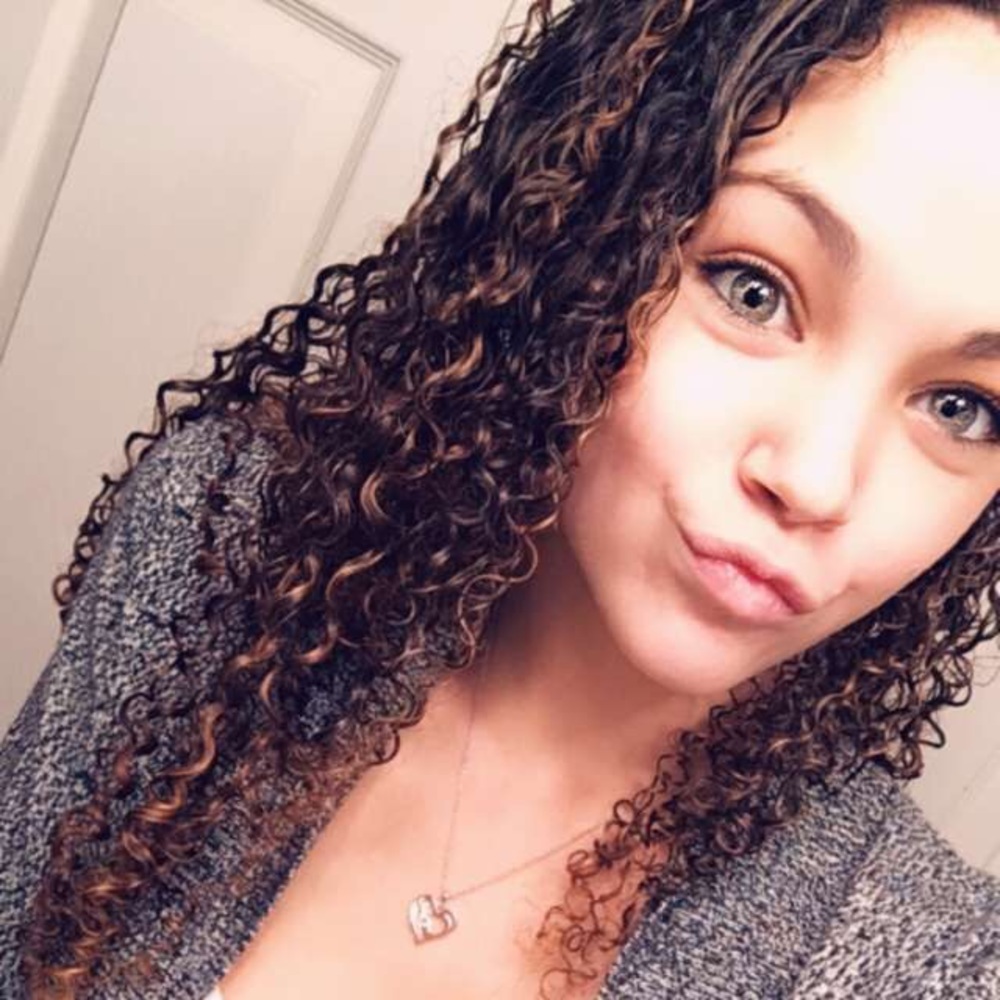 Meet your Posher, Santana